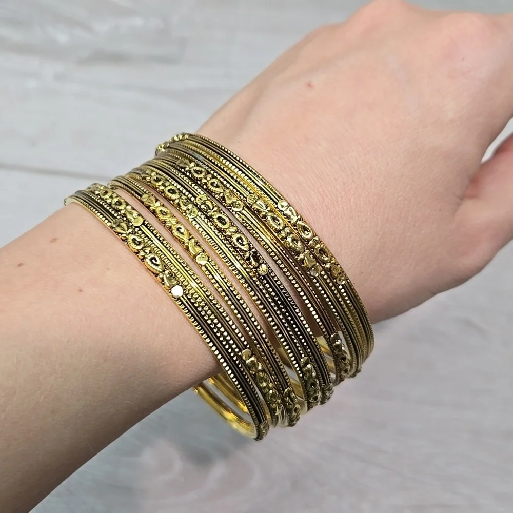 NEW 8PC Gold Textured Bangle Bracelet Bohemain Hobo Gypsy